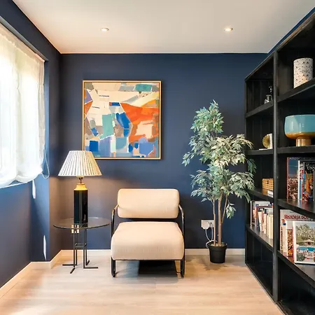 Blissful Restelo ヴィラ *