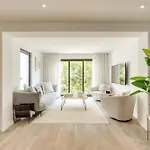 Blissful Restelo