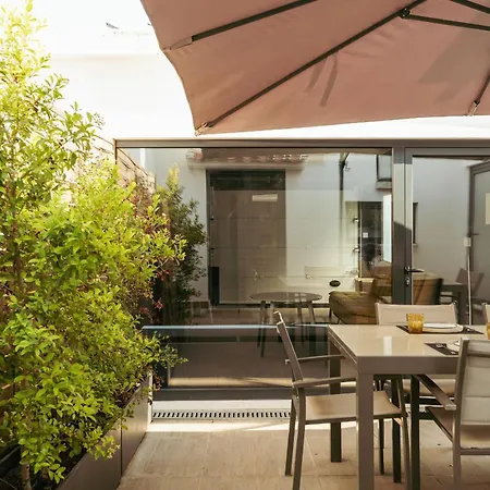 Blissful Restelo Villa *